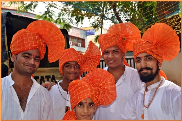 Pehta Traditional Dresses of Maharashtra