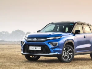 Read more about the article Toyota Hyryder Price, Colours & Reviews