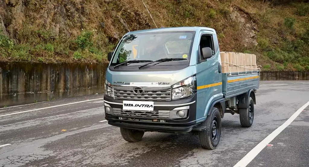 tata intra v50 price