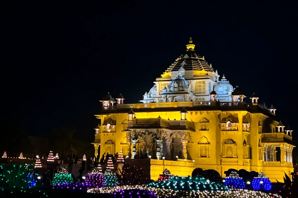 baps akshardham temple gandhinagar